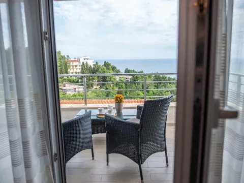 Sale, one bedroom apartment, 55m², Pinješ, Ulcinj - image 8