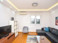 Izdavanje, jednosoban stan, 45m², City Kvart, Podgorica - image 2