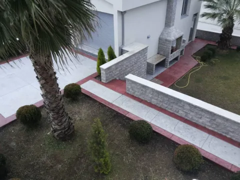 Sale, house, 248m², Bar, Crna Gora - image 2