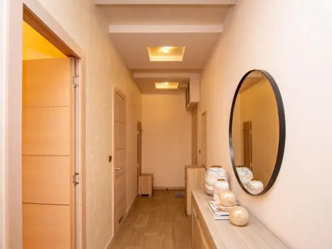 Izdavanje, dvosoban stan, 109m², Budva, Crna Gora - image 6