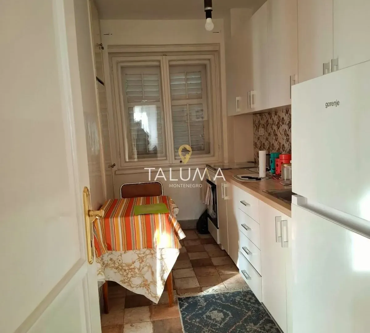 Prodaja, dvosoban stan, 75m², Topla, Herceg Novi