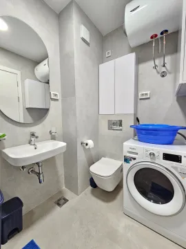 Rent, one bedroom apartment, 43m², Pobrežje, Podgorica - image 8