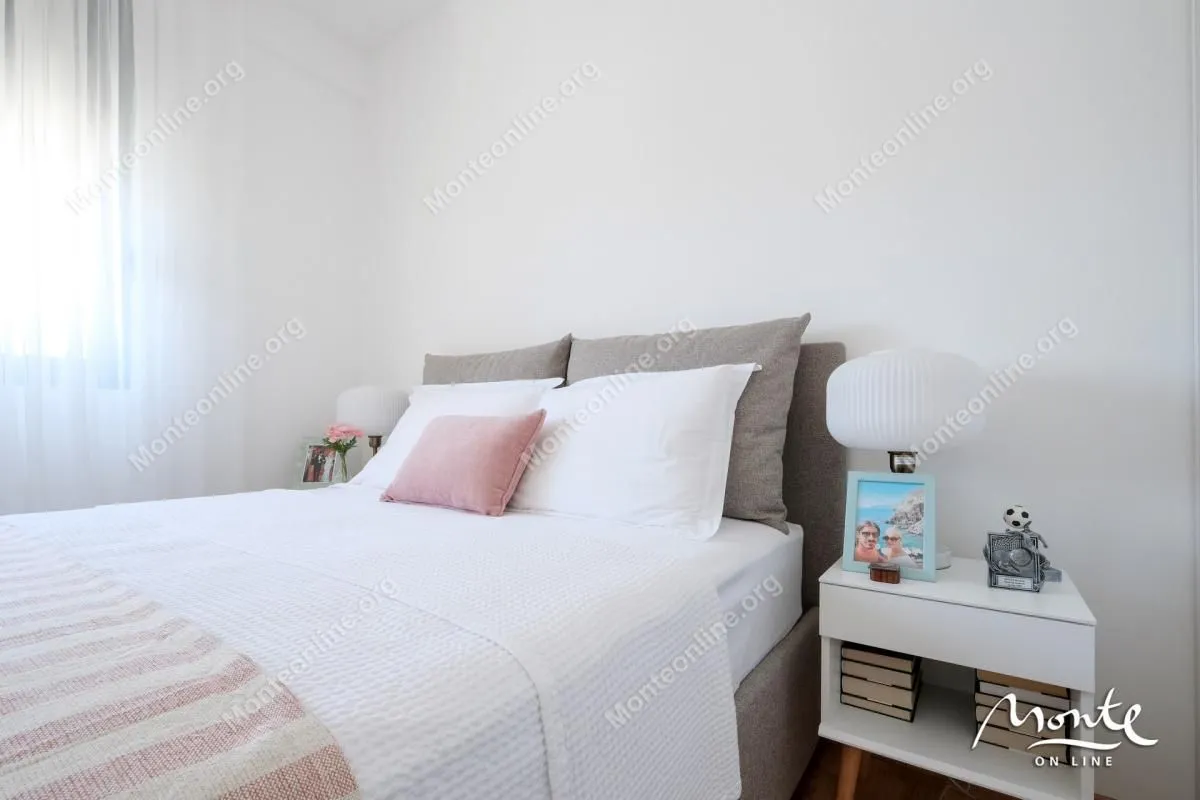 Sale, two bedroom apartment, 63m², Tivat, Crna Gora