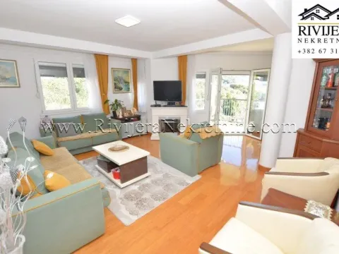 Prodaja, dvosoban stan, 112m², Igalo, Herceg Novi - image 1