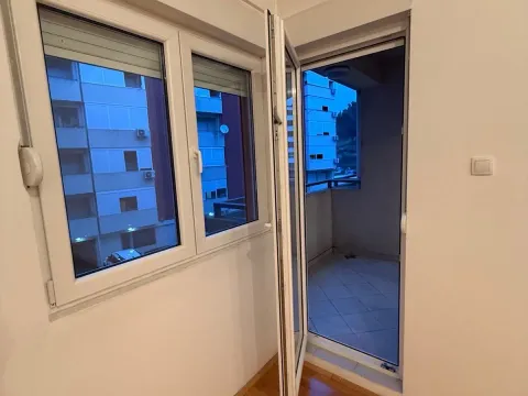 Sale, one bedroom apartment, 49m², Ljubović, Podgorica - image 4