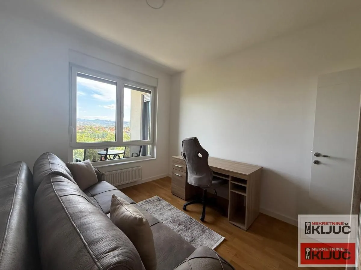 Izdavanje, jednosoban stan, 44m², Novo naselje, Novi Sad