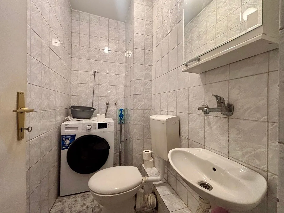 Prodaja, trosoban stan, 79m², Novi Beograd Blok 22, Novi Beograd Sve Podlokacije