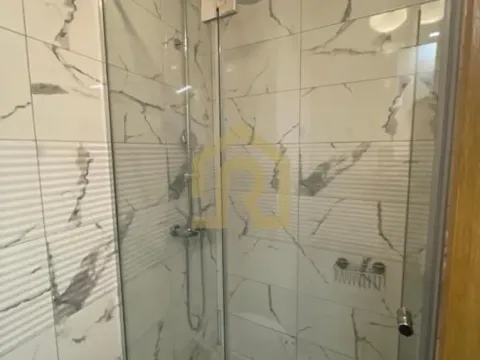 Izdavanje, četvorosoban stan, 110m², Vračar Hram, Vračar Sve Podlokacije - image 21