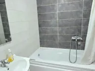 Izdavanje, dvosoban stan, 60m², City Kvart, Podgorica - image 12