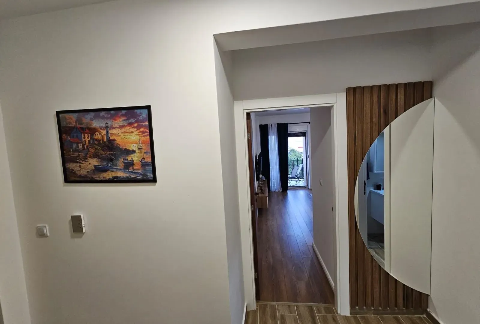Izdavanje, dvosoban stan, 58m², Bijela, Herceg Novi