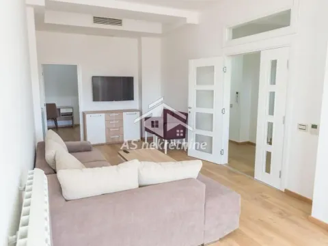 Izdavanje, kuća, 1400m², Savski Venac, Beograd - image 8