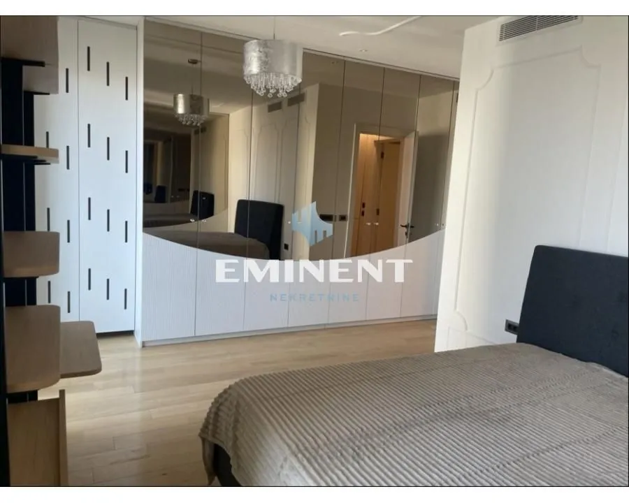 Rent, three bedroom apartment, 100m², Gundulićev Venac, Beograd