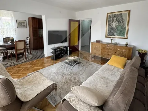 Rent, two bedroom apartment, 65m², Gornja Gorica, Podgorica - image 1