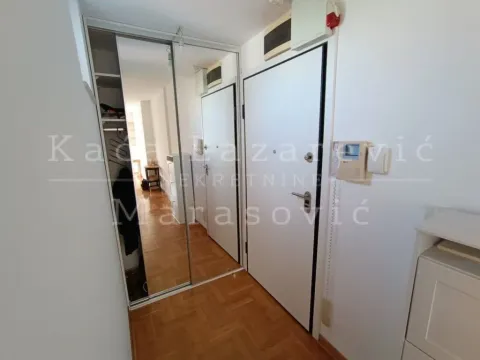 Rent, apartment, 28m², Stari Grad, Beograd - image 4