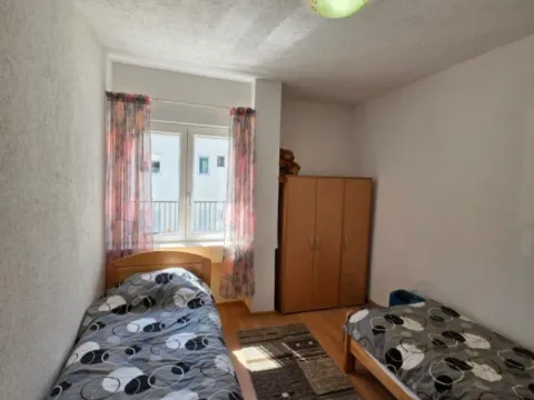 Sale, three bedroom apartment, 160m², Plav, Crna Gora - image 5