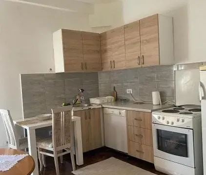 Sale, one bedroom apartment, 33m², Zlatica, Podgorica - image 2