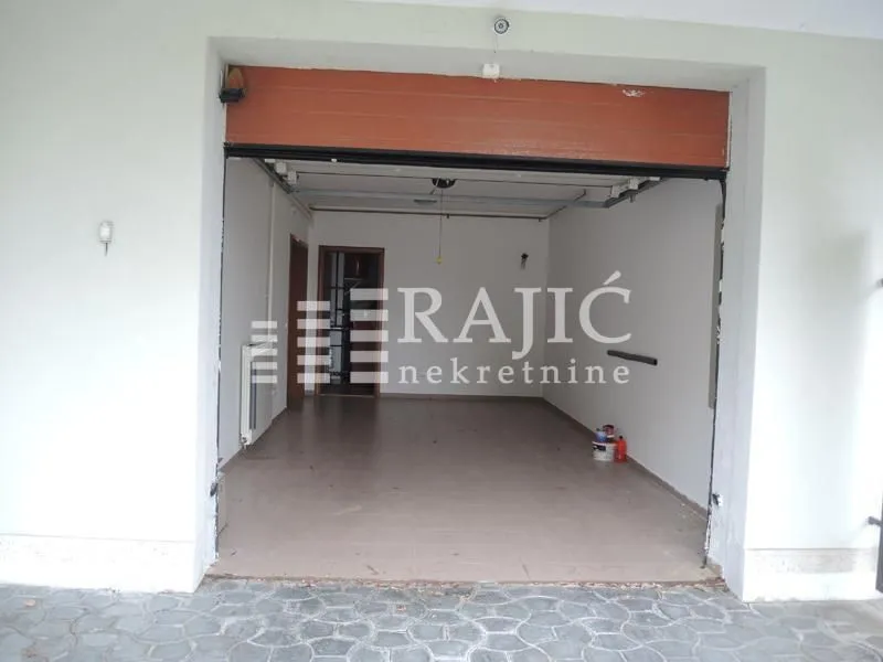 Rent, house, 400m², Savski Venac, Beograd