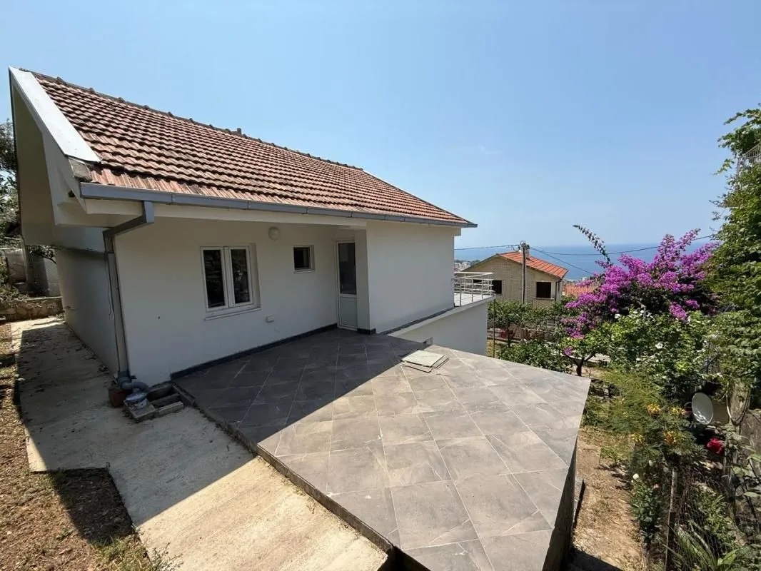 Prodaja, kuća, 136m², Dobra Voda, Budva