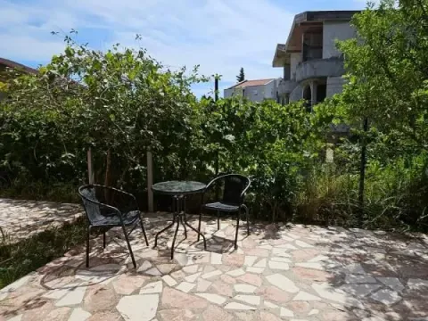 Rent, one bedroom apartment, 85m², Šušanj, Bar - image 8