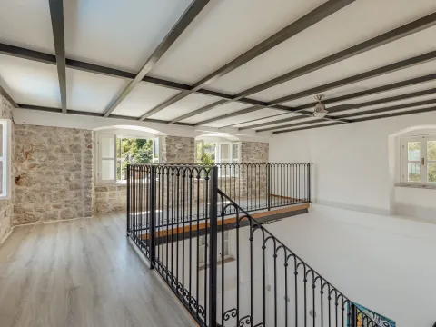 Sale, house, 800m², Prčanj, Kotor - image 18