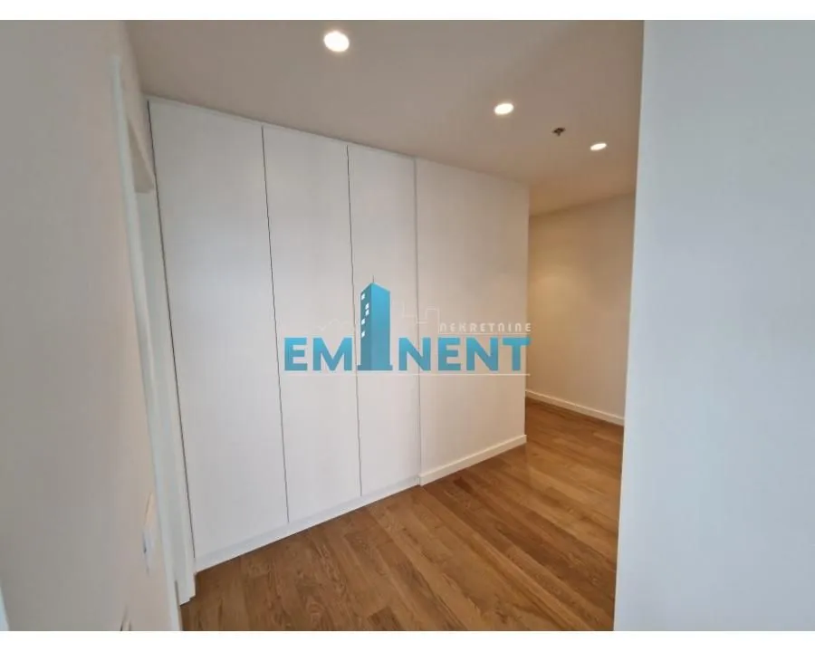 Rent, two bedroom apartment, 72m², Novi Beograd Blok 65, Novi Beograd Sve Podlokacije