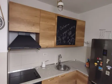 Izdavanje, jednosoban stan, 48m², City Kvart, Podgorica - image 13