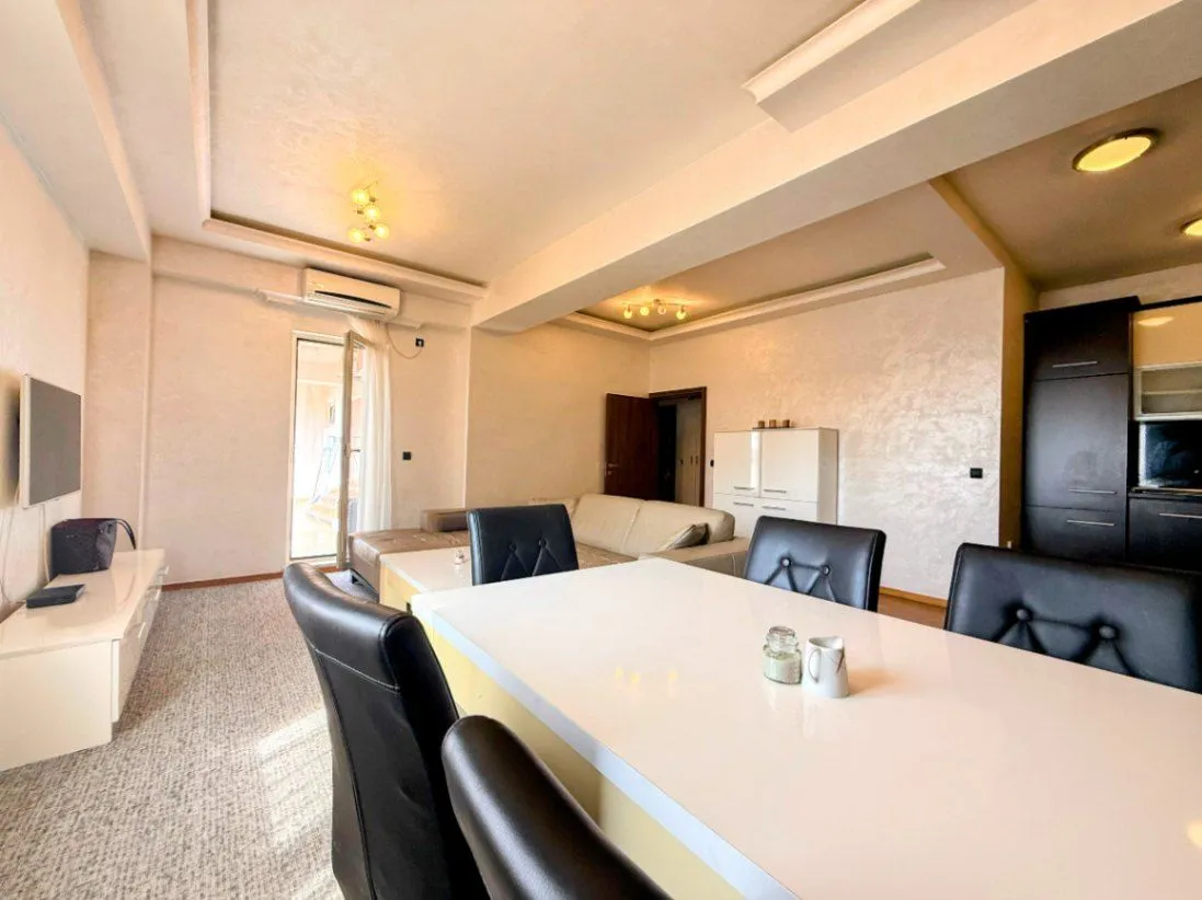 Sale, two bedroom apartment, 80m², Podkošljun, Budva