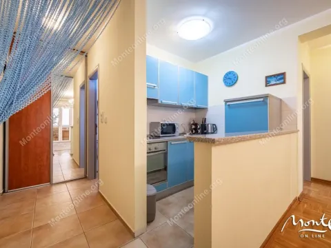 Prodaja, dvosoban stan, 55m², Bečići, Budva - image 7