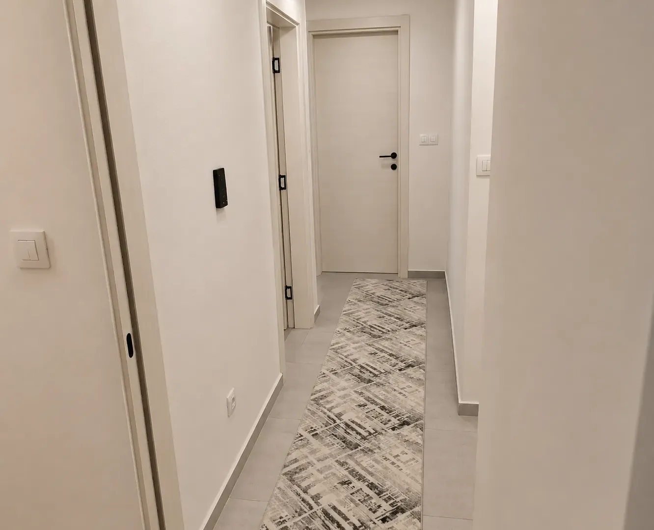 Rent, two bedroom apartment, 64m², Stari Aerodrom, Podgorica