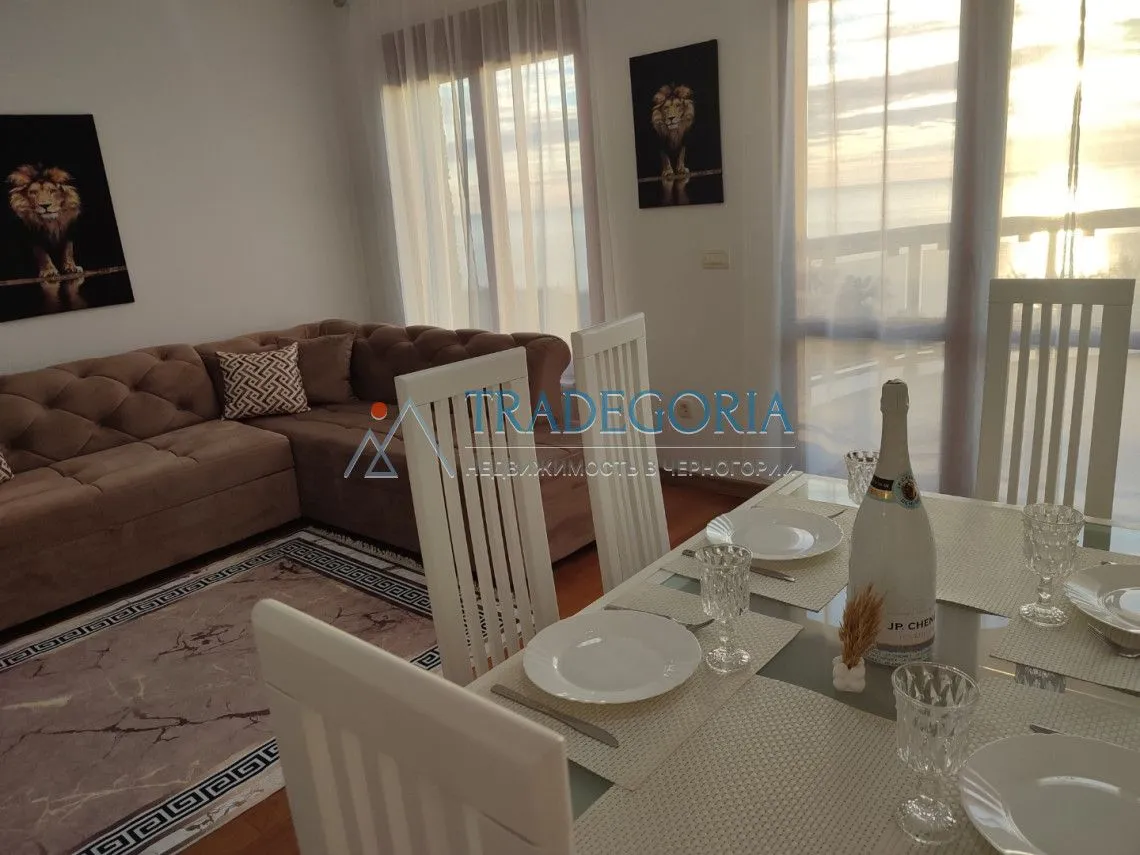 Prodaja, dvosoban stan, 97m², Dobra Voda, Bar