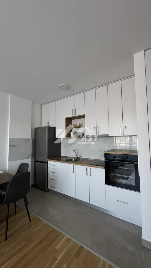 Izdavanje, dvosoban stan, 43m², Telep, Novi Sad Sve Podlokacije