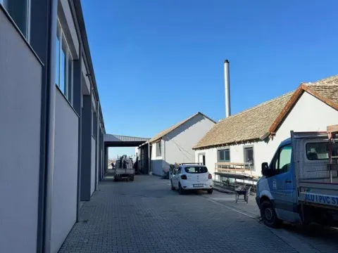 Sale, office space, 2000m², Stara Pazova, Srbija - image 7