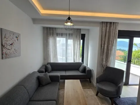 Sale, two bedroom apartment, 57m², Tivat, Crna Gora