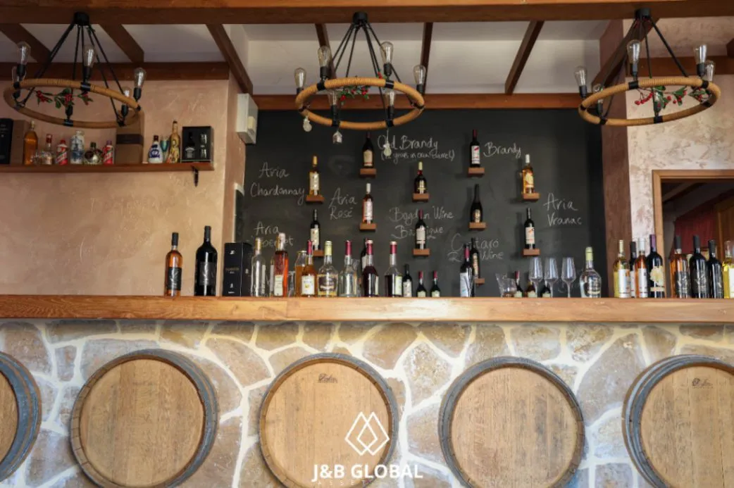 Prodaja, ugostiteljski objekat, 100m², Rijeka Crnojevića, Cetinje