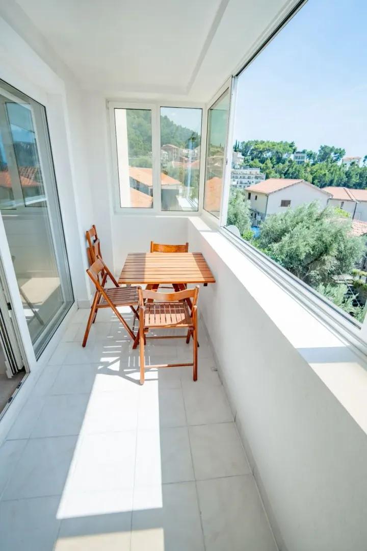 Prodaja, jednosoban stan, 45m², Sveti Stefan, Budva