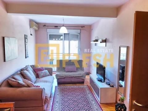 Prodaja, garsonjera, 32m², Centar, Podgorica - image 14