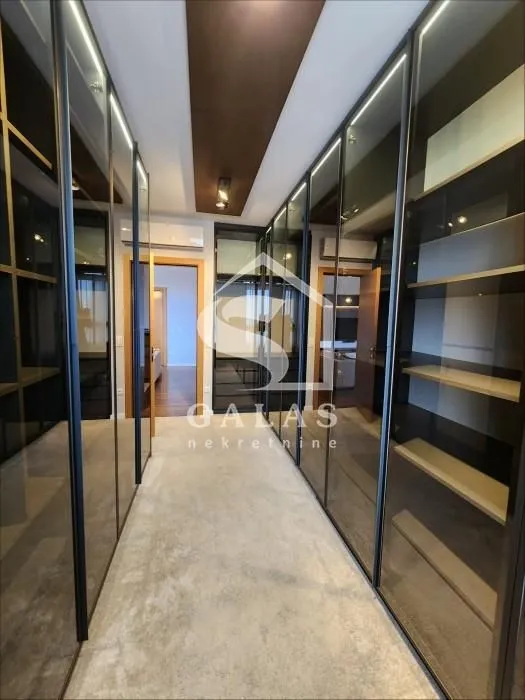 Rent, three bedroom apartment, 85m², Savski Venac, Beograd