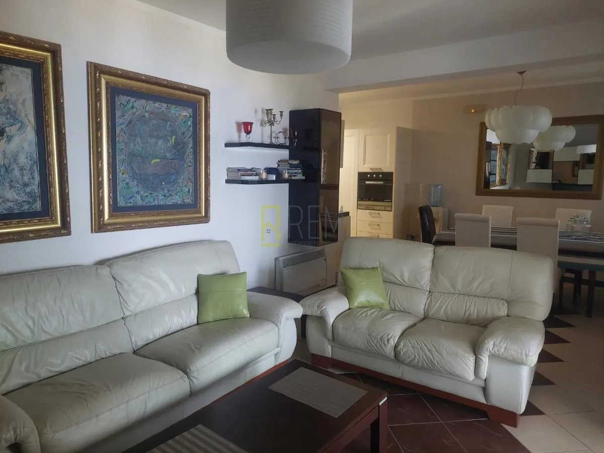 Sale, two bedroom apartment, 86m², Pržno, Budva