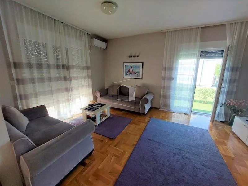 Rent, house, 120m², Tološi, Podgorica