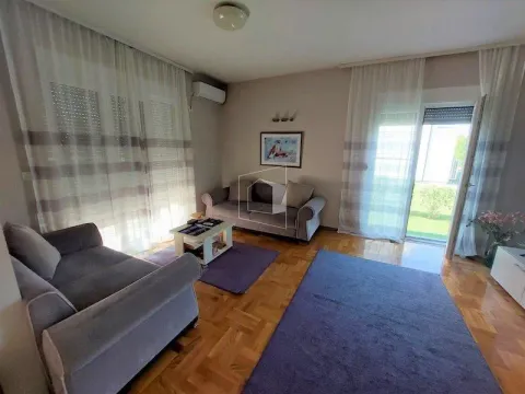 Rent, house, 120m², Tološi, Podgorica - image 4