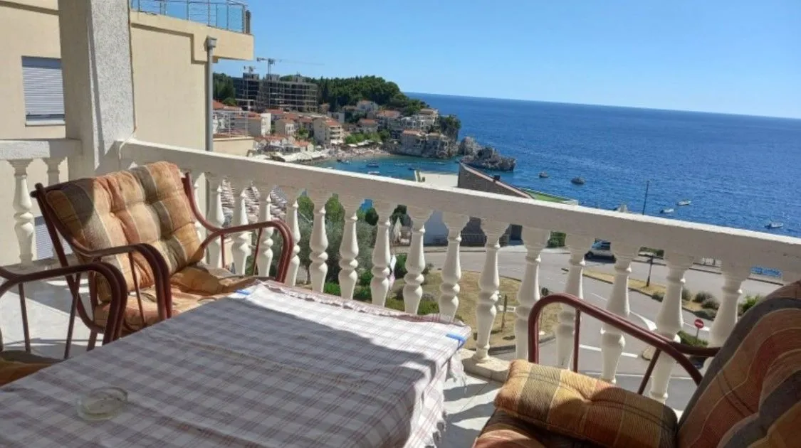 Sale, one bedroom apartment, 45m², Pržno, Budva