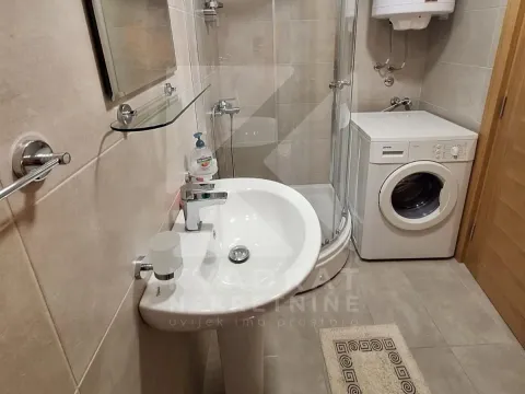 Rent, one bedroom apartment, 45m², Stari Aerodrom, Podgorica - image 8