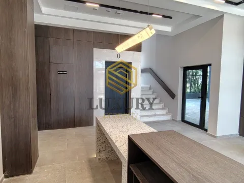 Rent, studio apartment, 21m², Zabjelo, Podgorica - image 4