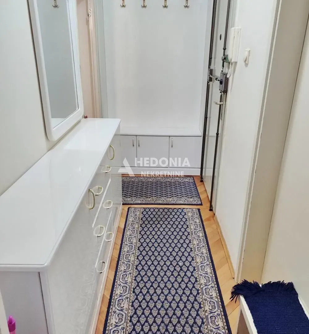 Izdavanje, jednosoban stan, 45m², Vidikovački venac, Rakovica