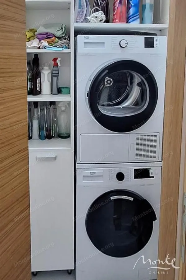 Prodaja, trosoban stan, 89m², Podgorica, Crna Gora
