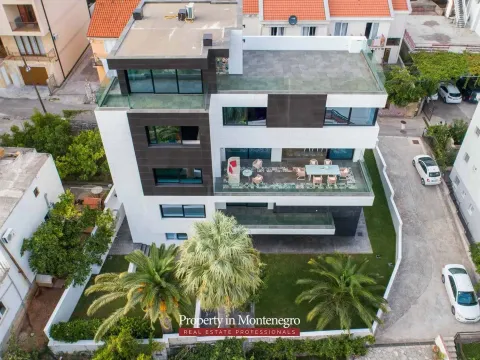 Sale, house, 831m², Bečići, Budva - image 4