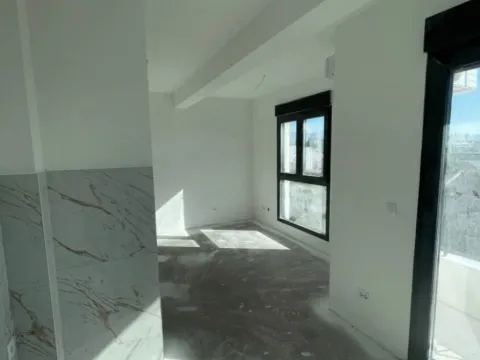 Prodaja, jednosoban stan, 32m², City Kvart, Podgorica - image 5