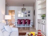 Izdavanje, jednosoban stan, 77m², Centar, Budva - image 10