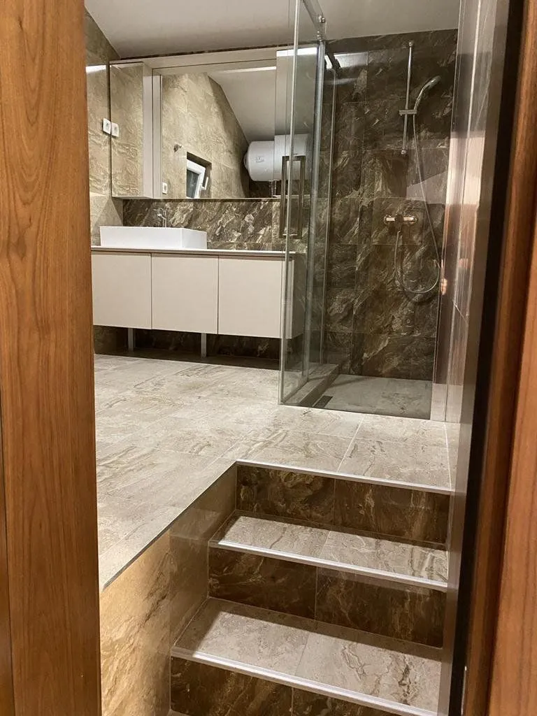 Izdavanje, dvosoban stan, 75m², Ljubović, Podgorica