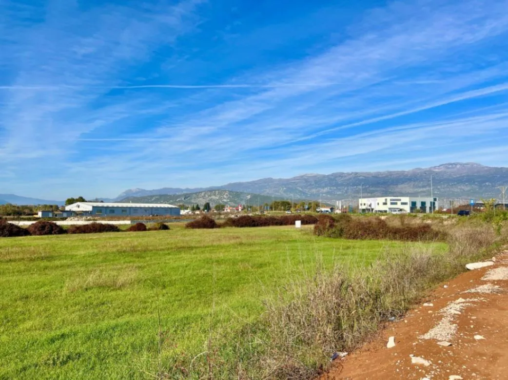 Prodaja, plac, 22000m², Danilovgrad, Crna Gora